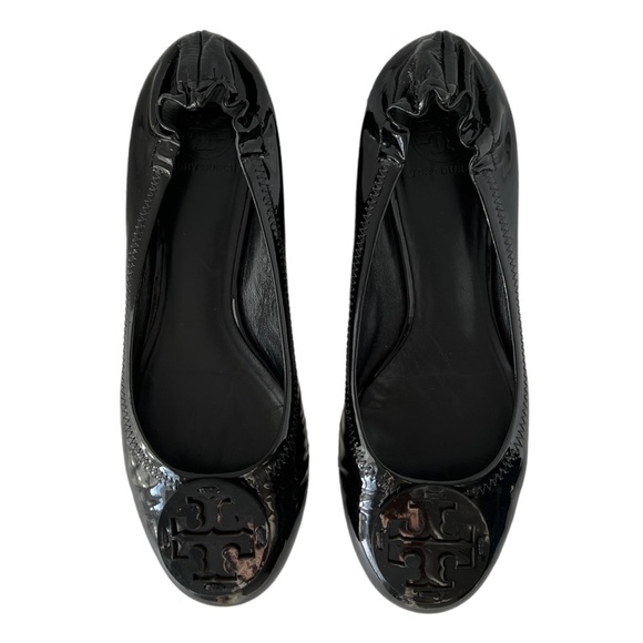 Tory Burch Reva Black Patent Flat | 8.5 - Picture 2 of 13